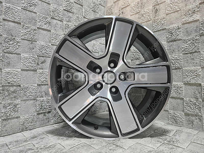 (판매)쉐보레 올란도 17인치 18인치 순정휠 블랙 무기스 40만 대전--1